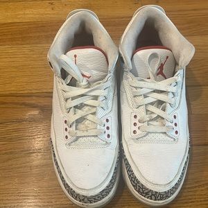 Jordan retro 3, red and white, “hall of fames”, size 10.5
